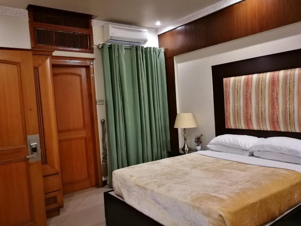 Regency Inn Hotel Λαχόρη Εξωτερικό φωτογραφία