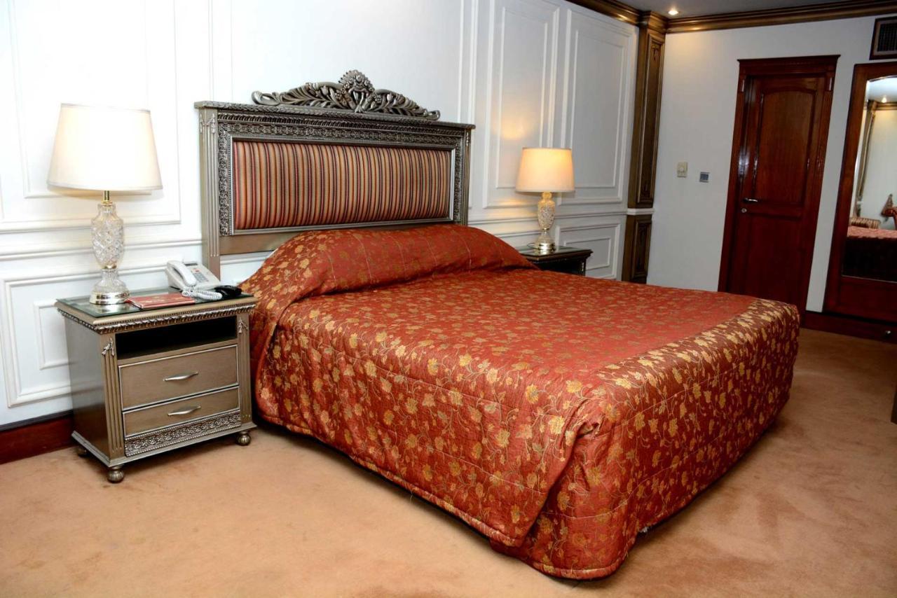 Regency Inn Hotel Λαχόρη Εξωτερικό φωτογραφία