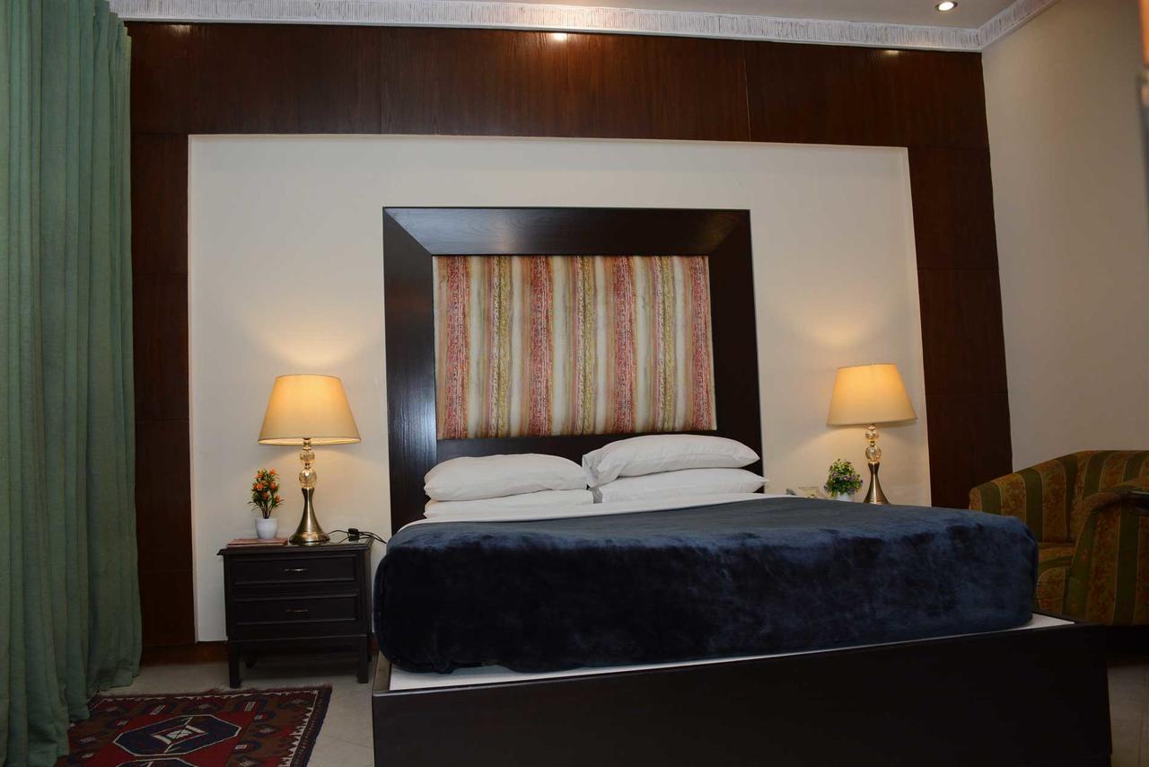 Regency Inn Hotel Λαχόρη Εξωτερικό φωτογραφία