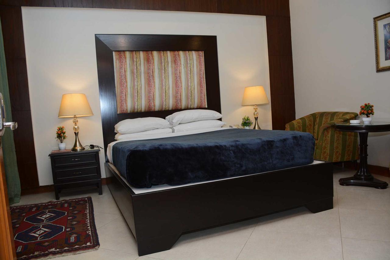 Regency Inn Hotel Λαχόρη Εξωτερικό φωτογραφία